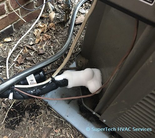 AC freezing up. Air Conditioner Lineset frozen Baltimore st (1) Air Conditioner Lineset frozen Baltimore st (1)